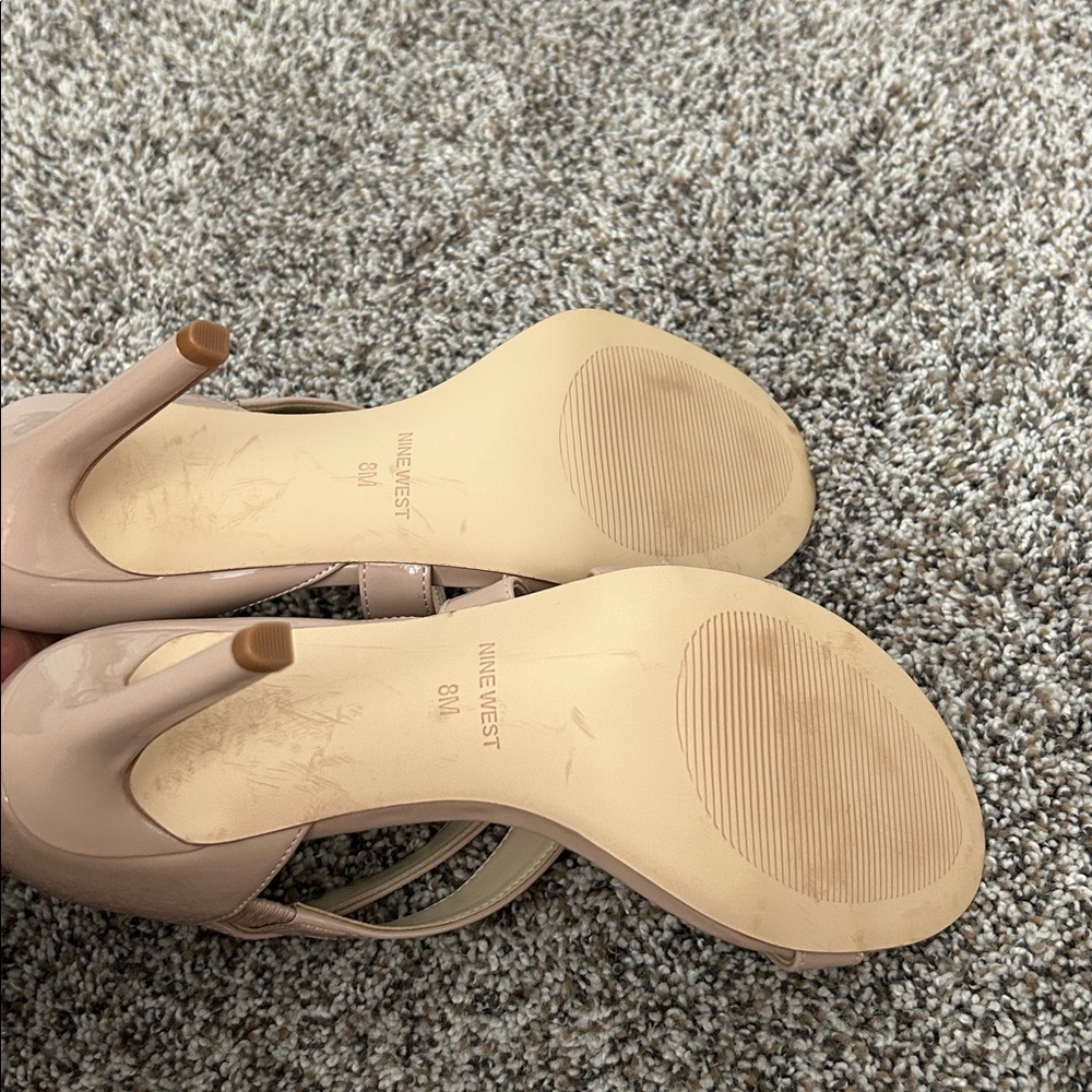 NWOB sz 8 Nine West patent leather nude - Picture 3 of 6